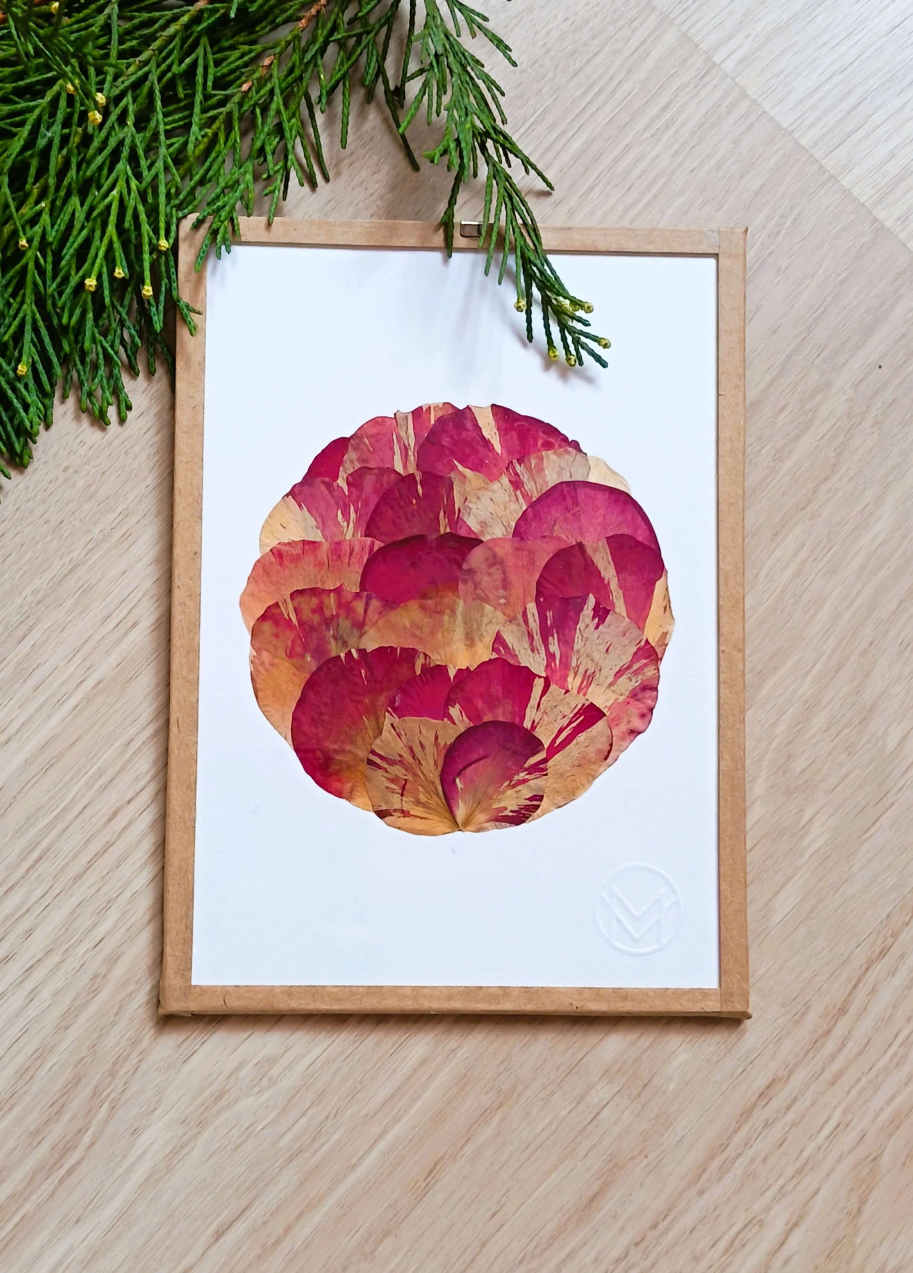 Cadre floral Mer'Veille "Luna" Rose 1 Cadre floral Mer'Veille "Luna" Rose