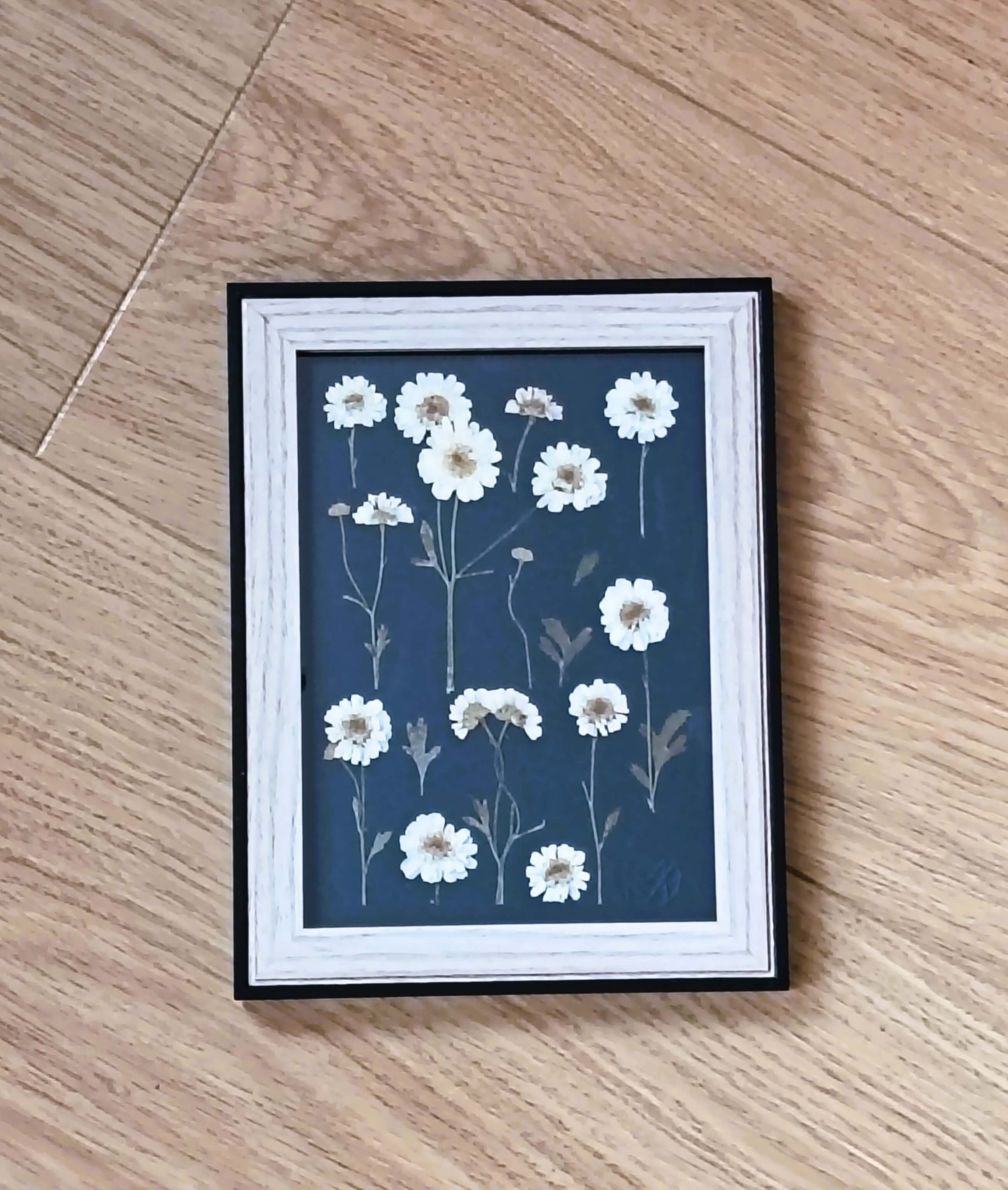 Cadre floral Mer'Veille "Jardin - Camomille" 1 Cadre floral Mer'Veille "Jardin - Camomille"