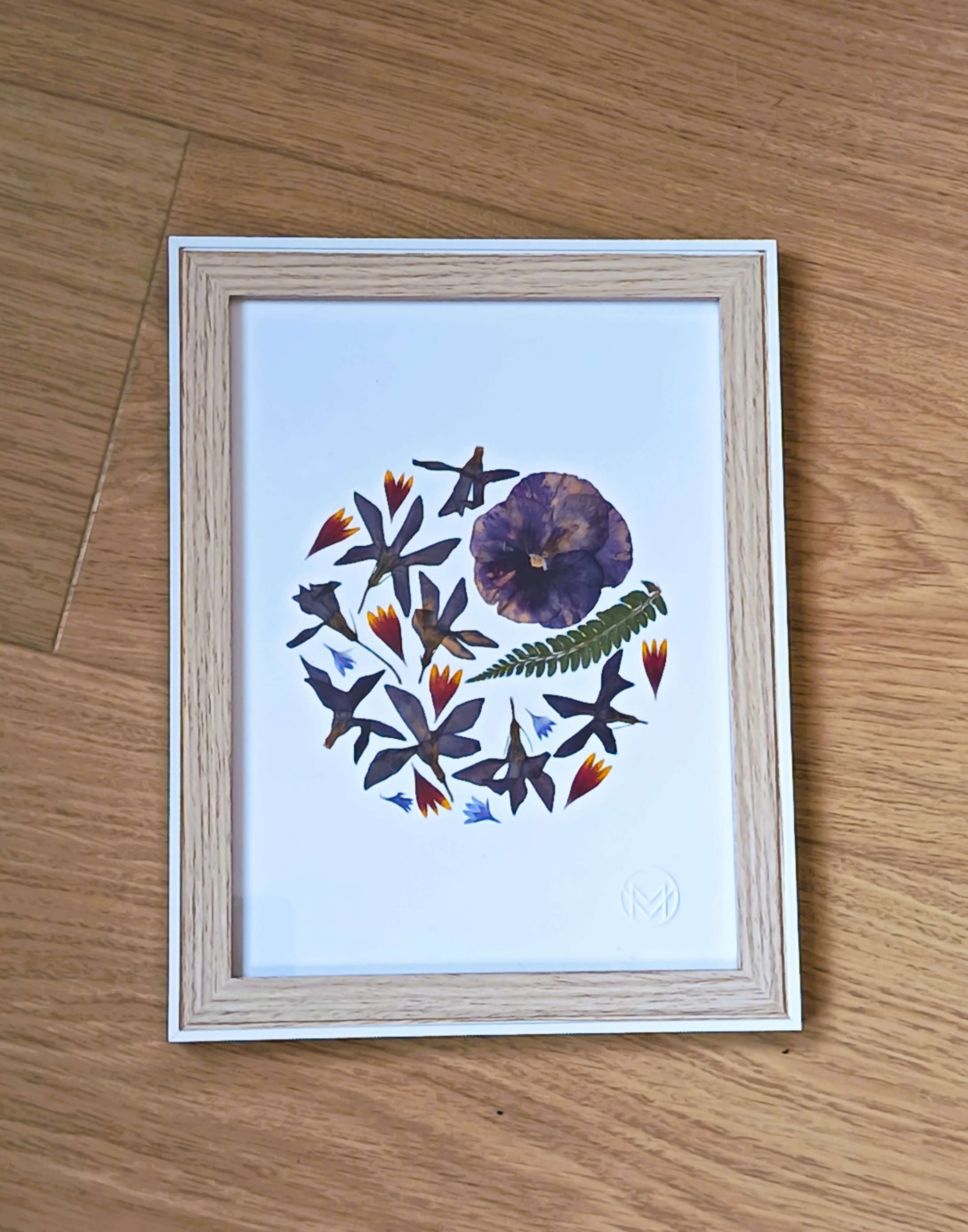 Cadre floral Mer' Veille "Jardin Pervenches n°1" 2 Cadre floral Mer' Veille "Jardin Pervenches n°1" – Image 2